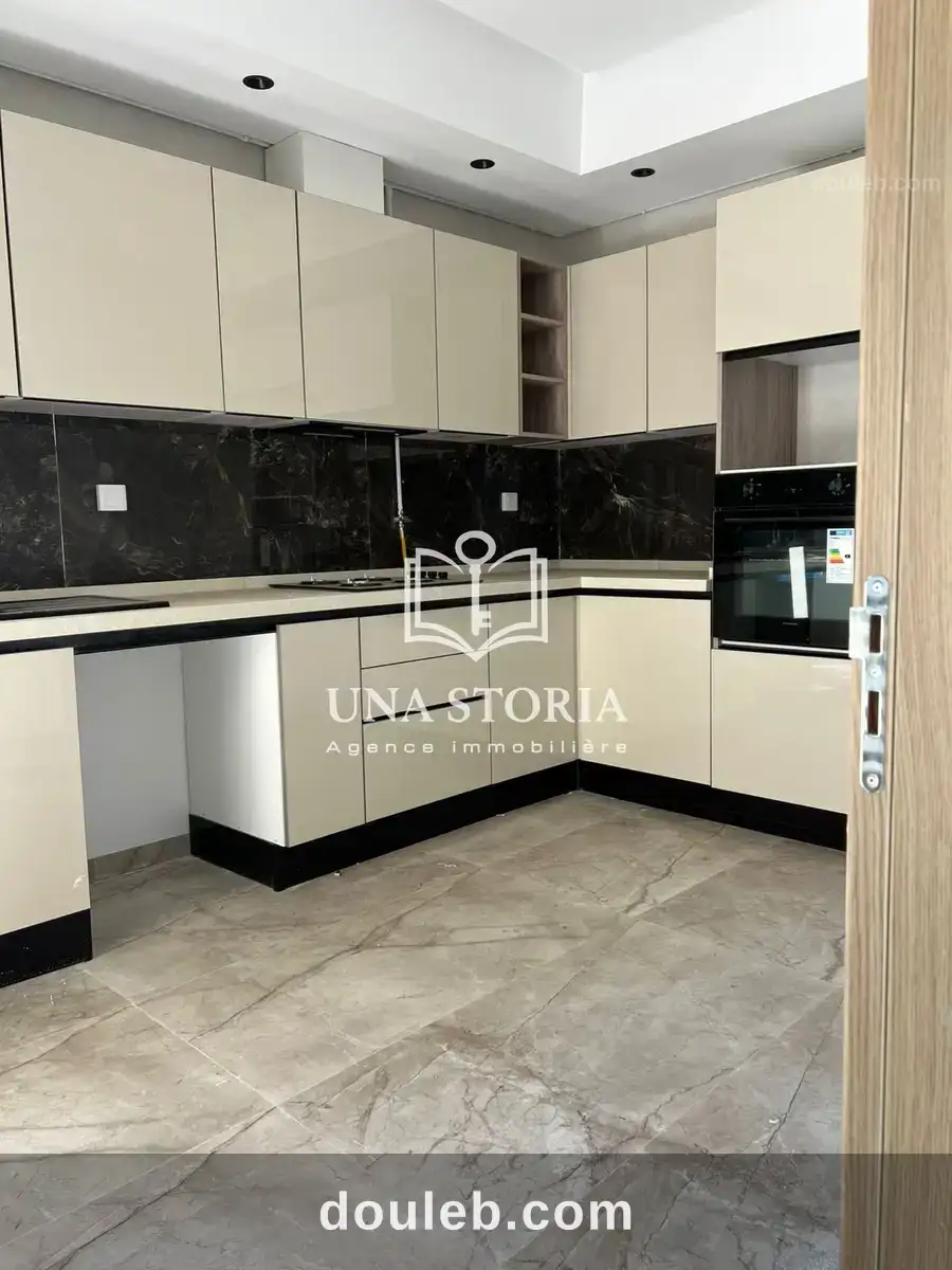 S plus 3 direct promoteur pour à la marsa à Tunis