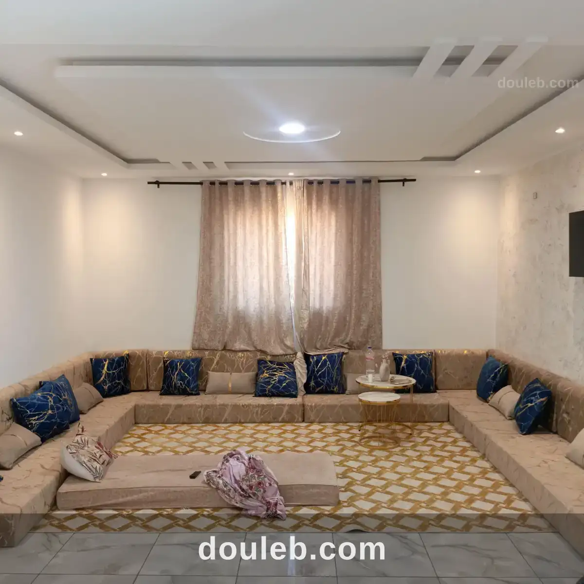 Av villa de 540m à hammamet sud à Tunis