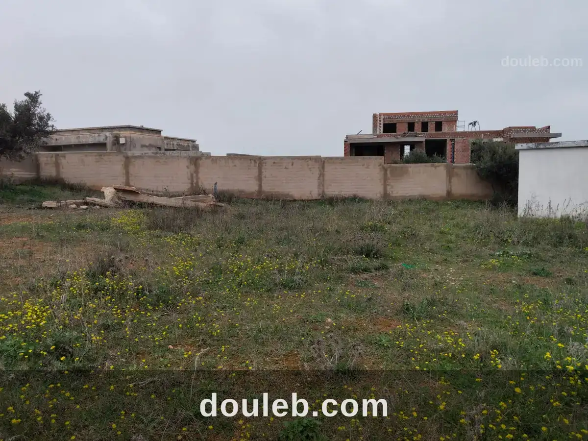 Borj youssef vnt ter 2000m2 ref 1526 à Tunis