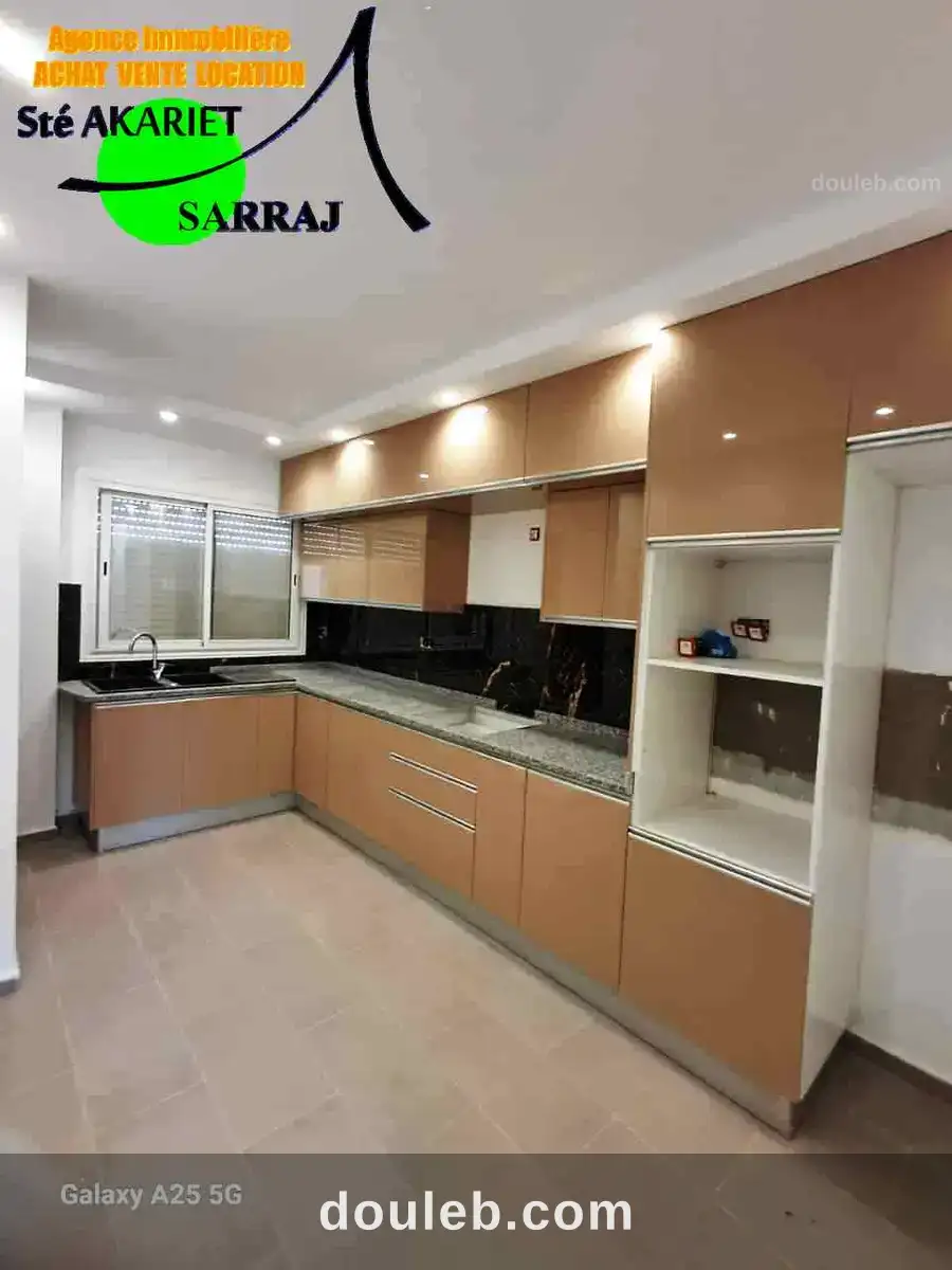 Appartements s2 neuf en face shoes center sahloul à Tunis