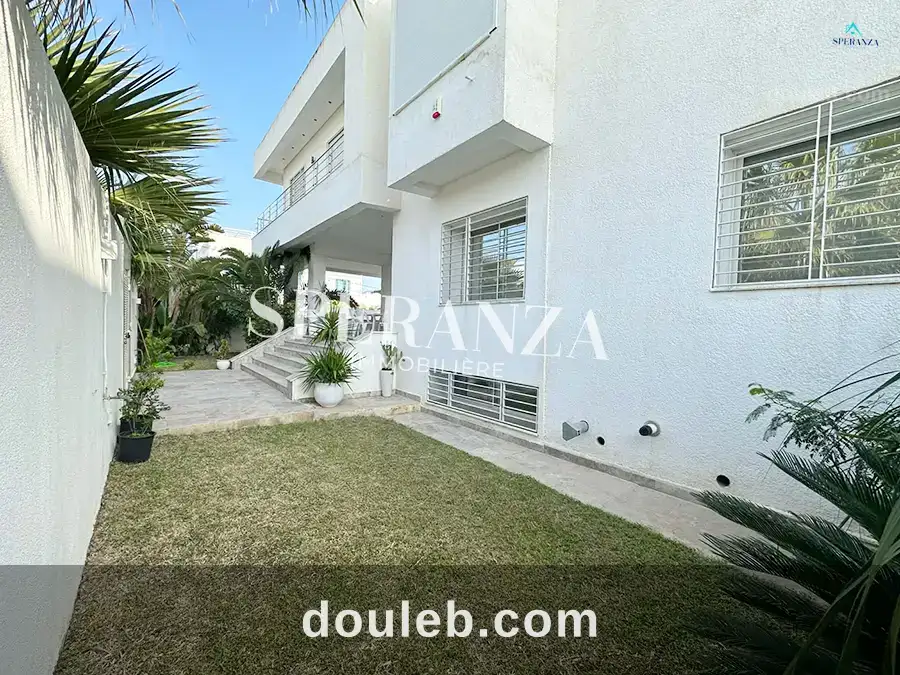 Villa les vagues à Tunis