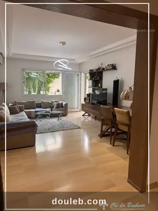 Superbe appartement s3 avec grand jardin à Tunis