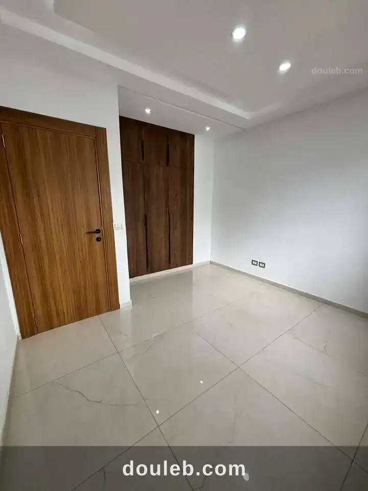 Menzah 9a agréable appt s2 haut stg à Tunis