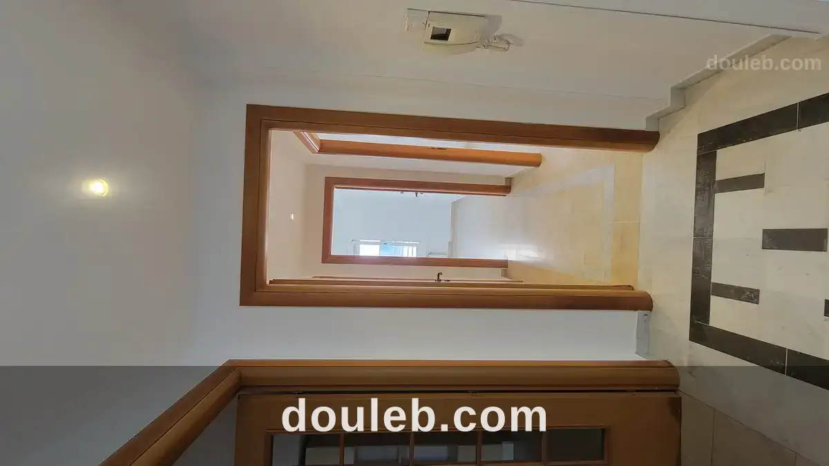 Appartement s2 au lac 2 sur l'avenue de la bourse à Tunis