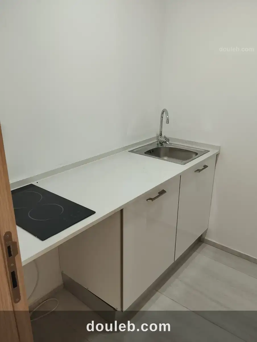 Bureau au centre ville rades à Tunis