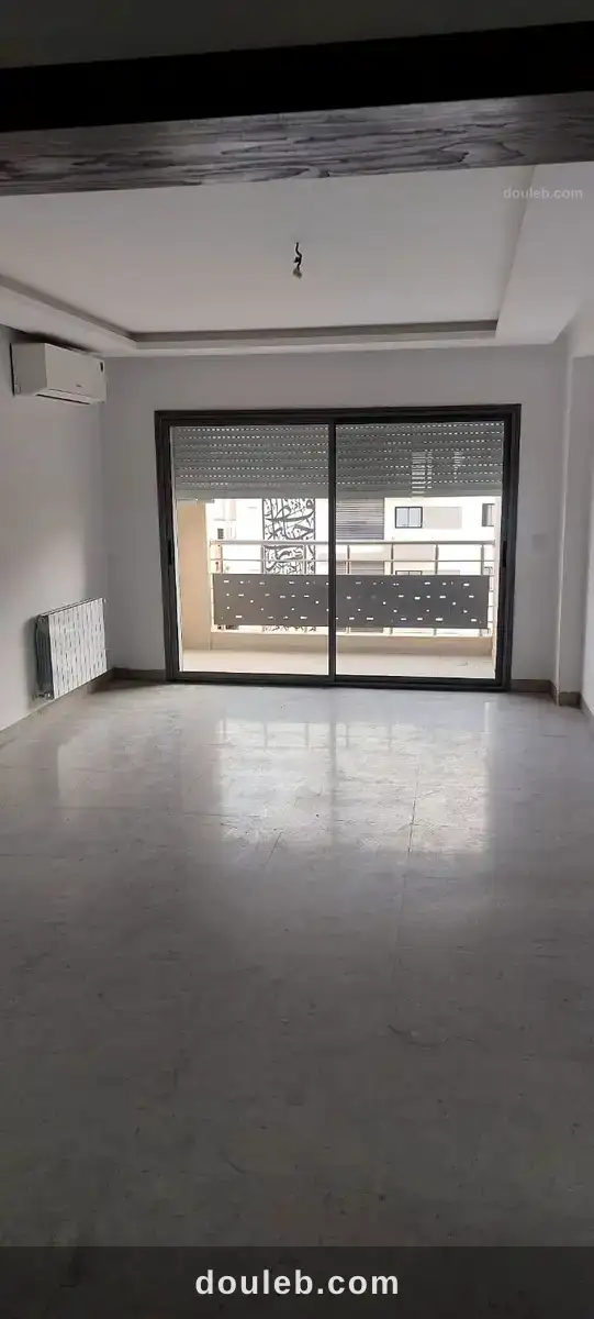 Appartement s 2 à montazeh aïn zaghouan à Tunis