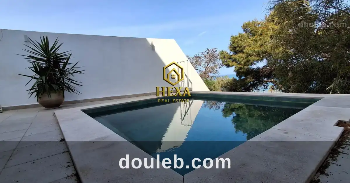 Villa s3 avec piscine à la marsa avec vue mer à Tunis