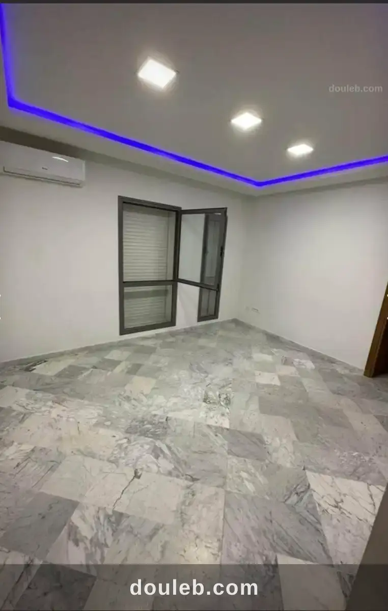 Bureau h3 a manar 1 à Tunis