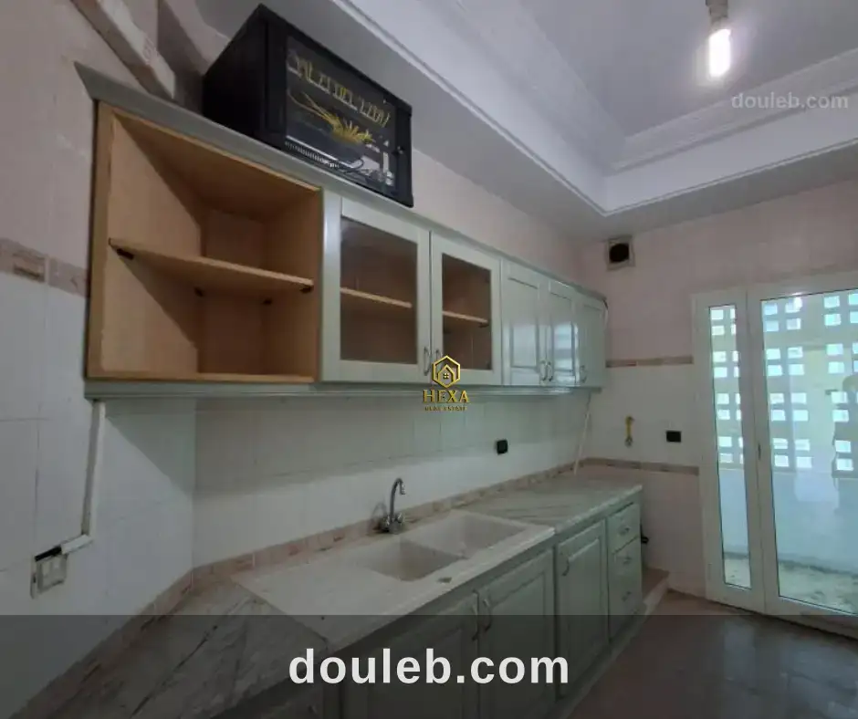 Appartement s2 à usage bureautique au lac 1 à Tunis
