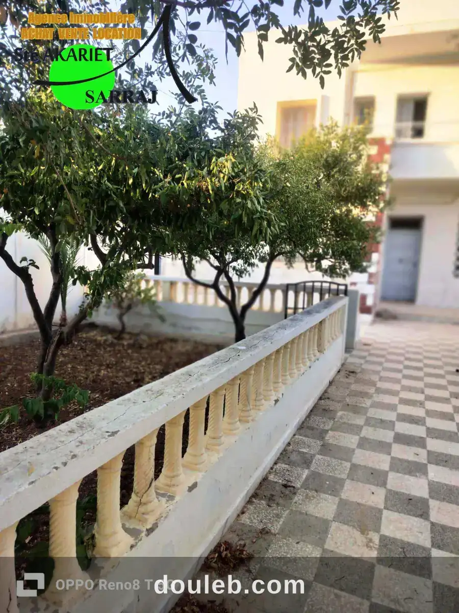 Villa r1 à hammem sousse prés de mosquée hamza à Tunis