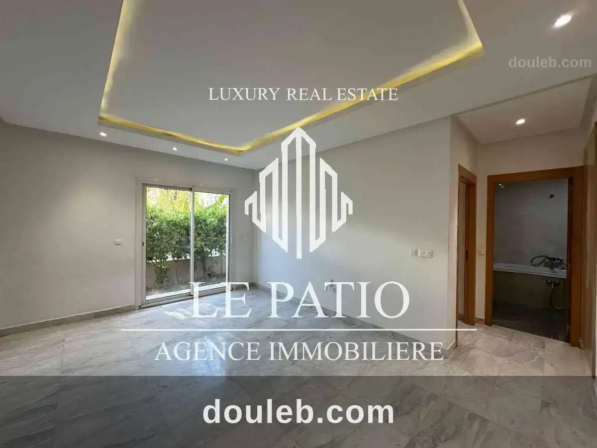 Appartement s1 avec jardin au lac 2 à Tunis