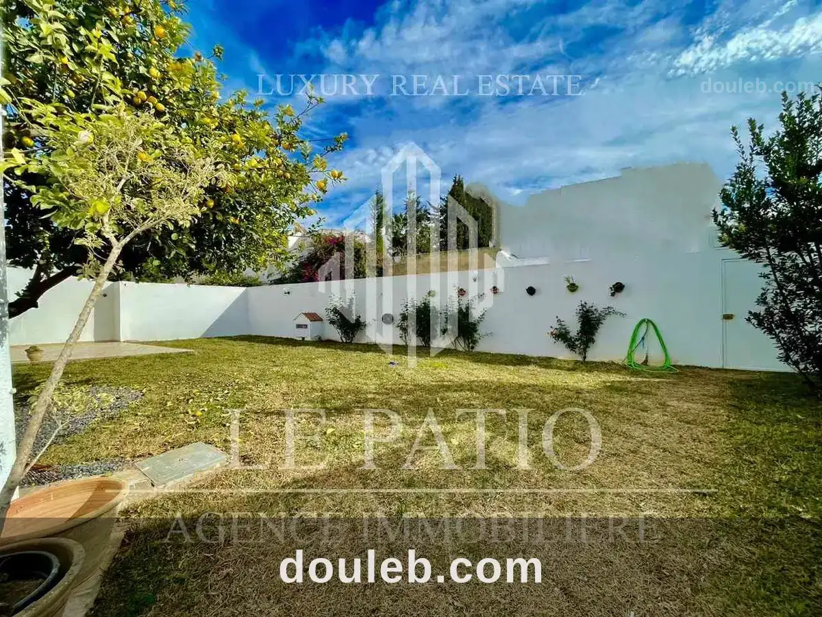 Villa a la marsa avec jardin à Tunis