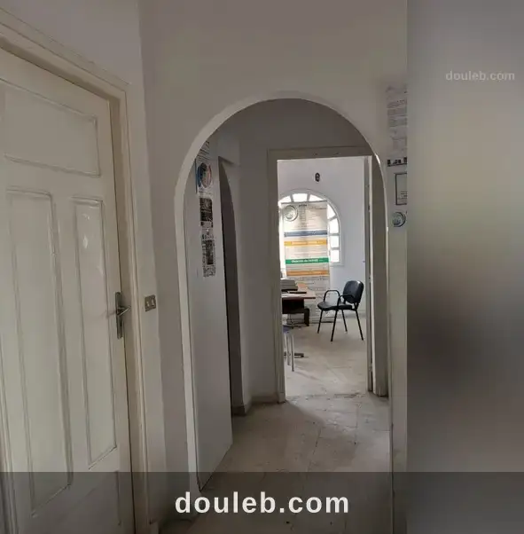 A partager un local bureau ariana à Tunis