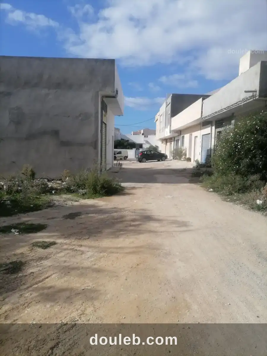 Terrain au centre ville - Miniature 4