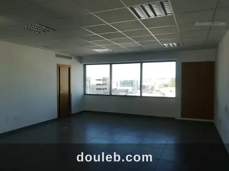 Coquette bureau 286 m2 au lac 3 à Tunis