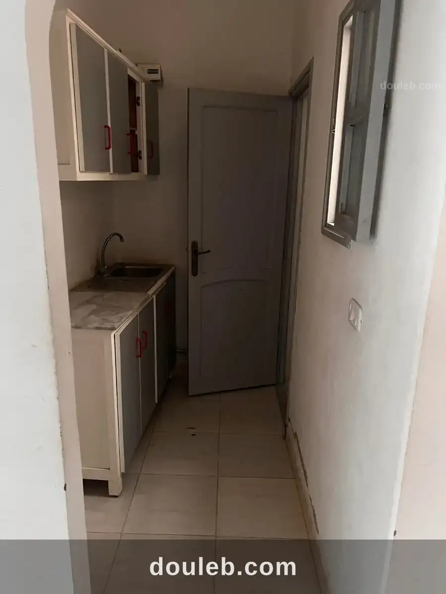 Bureau à ezzahra lycée - Miniature 3