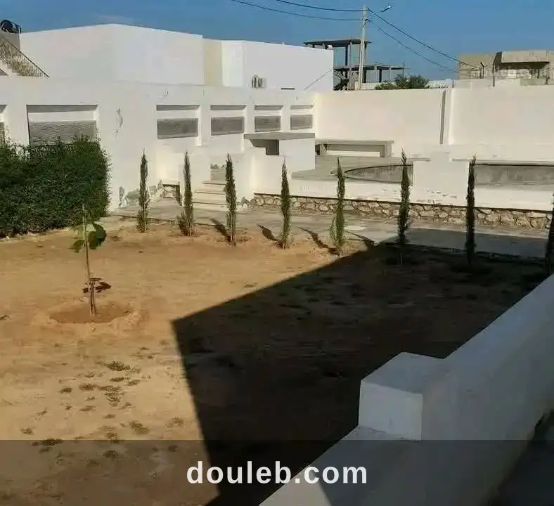 Particulier villa sidi mansour à Tunis