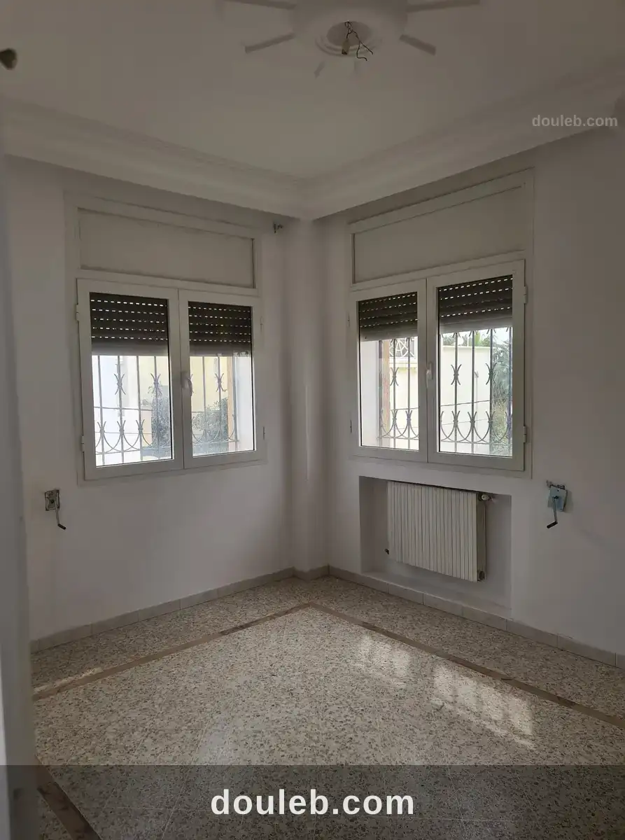 Immeuble de haut standing à ain zaghouan nord - Miniature 3