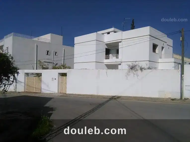 Grande villa residence casablanca à Tunis