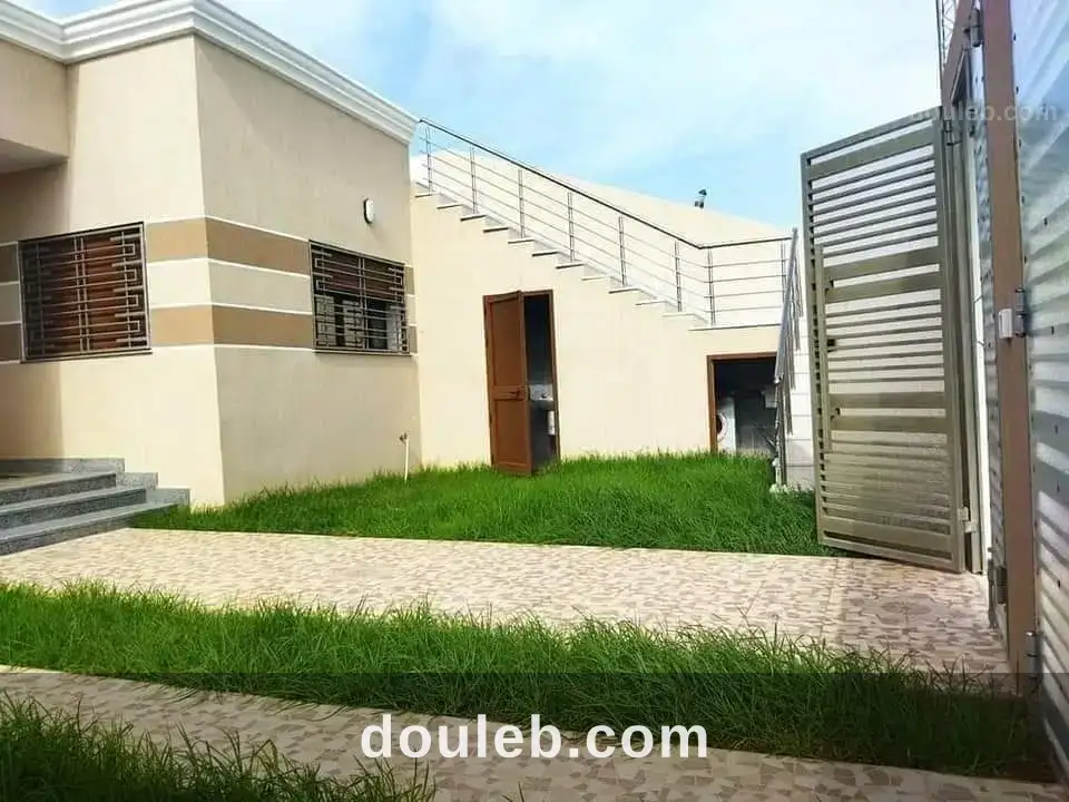 Villa neuve des 275m2 a la mer el haouaria - Miniature 5