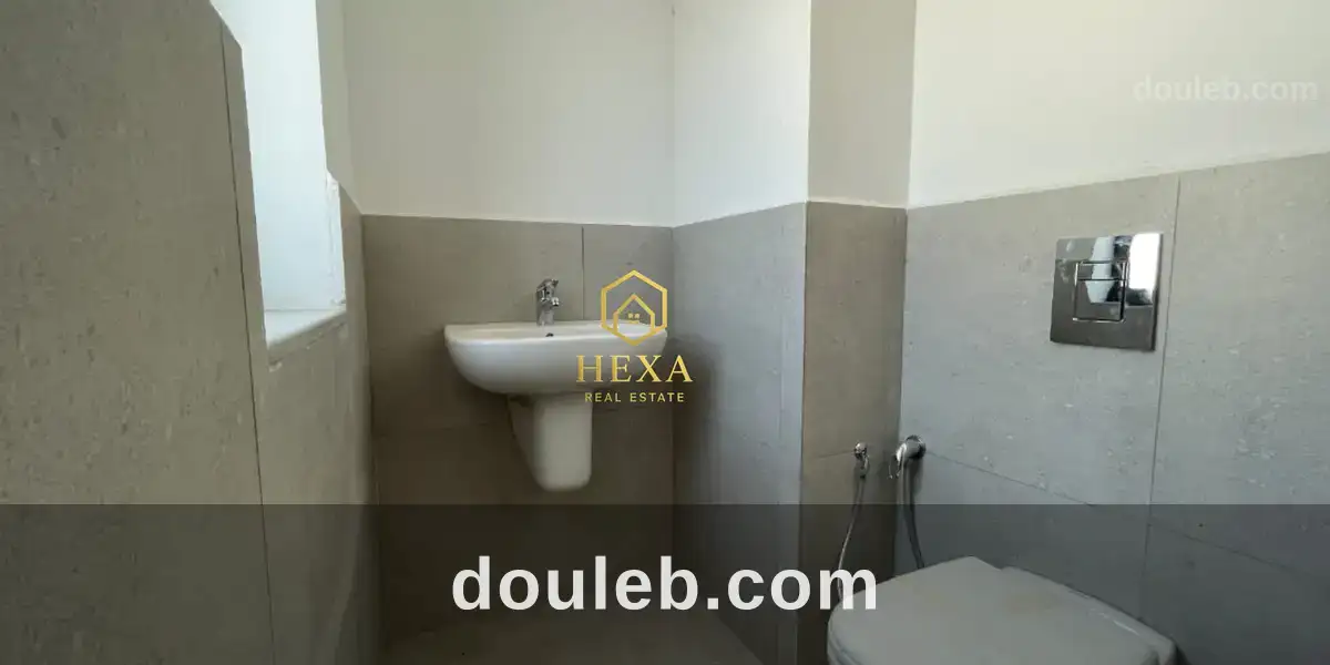 Appartement s2 à usage bureautique à aouina - Miniature 4