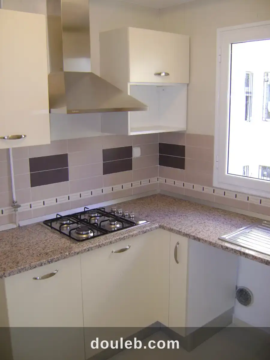 Studio s0 riadh andalous - Miniature 2