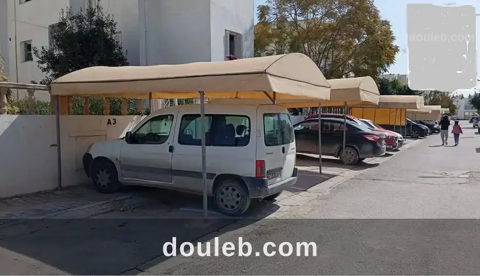 Appartement salon et trois chambres à Tunis