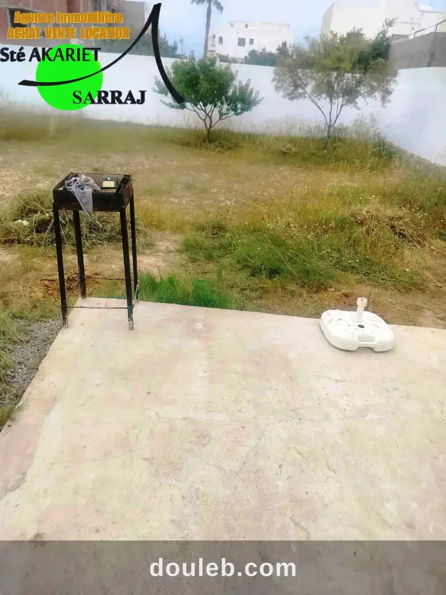 Terrain cloturé 471m avec studio à chatt mariem - Miniature 5