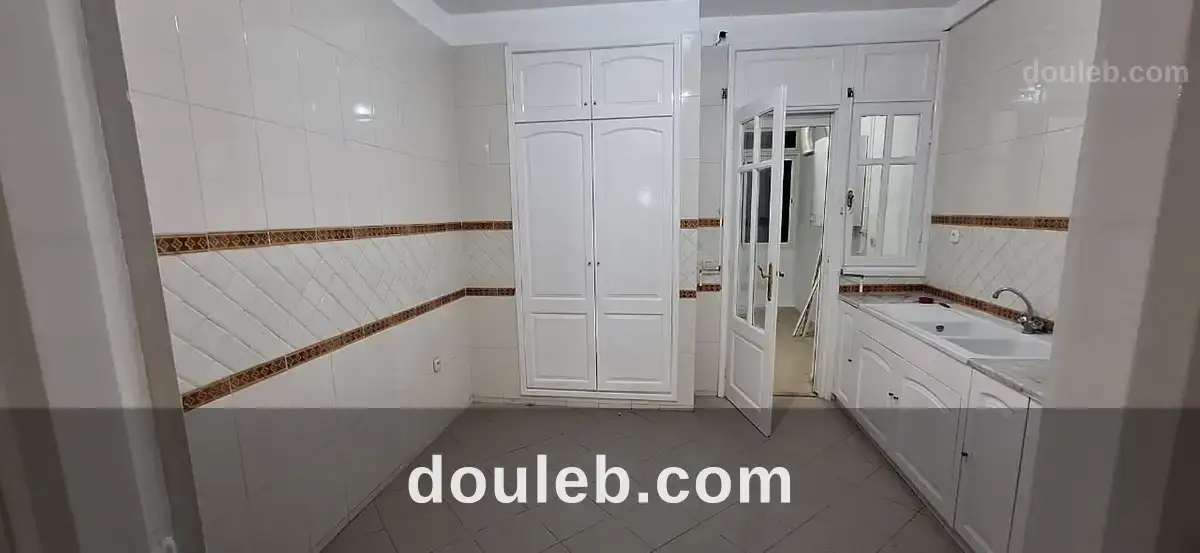 S2 à ain zaghouan coté kamoun auto à Tunis