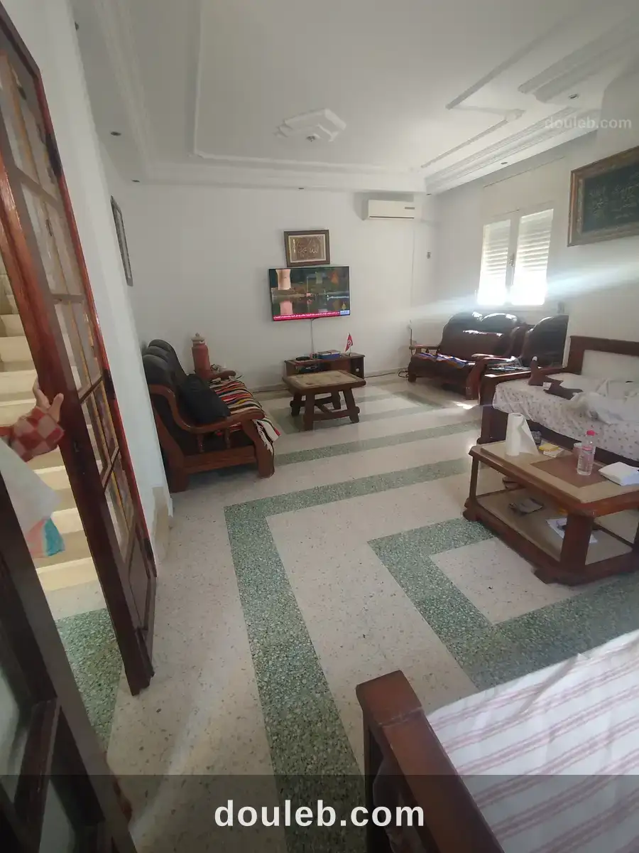 Villa près de mg - Miniature 2