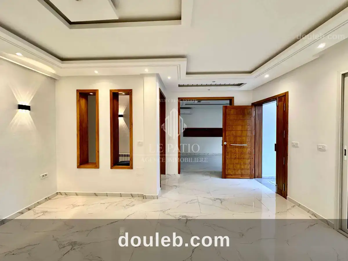 Appartement s2 rdc avec jardin à Tunis