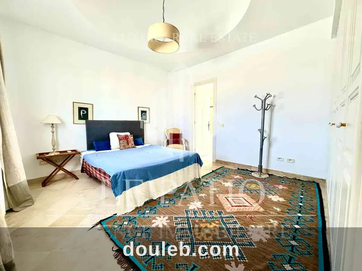 Appartement s1 meuble a la marsa avec jardin - Miniature 2