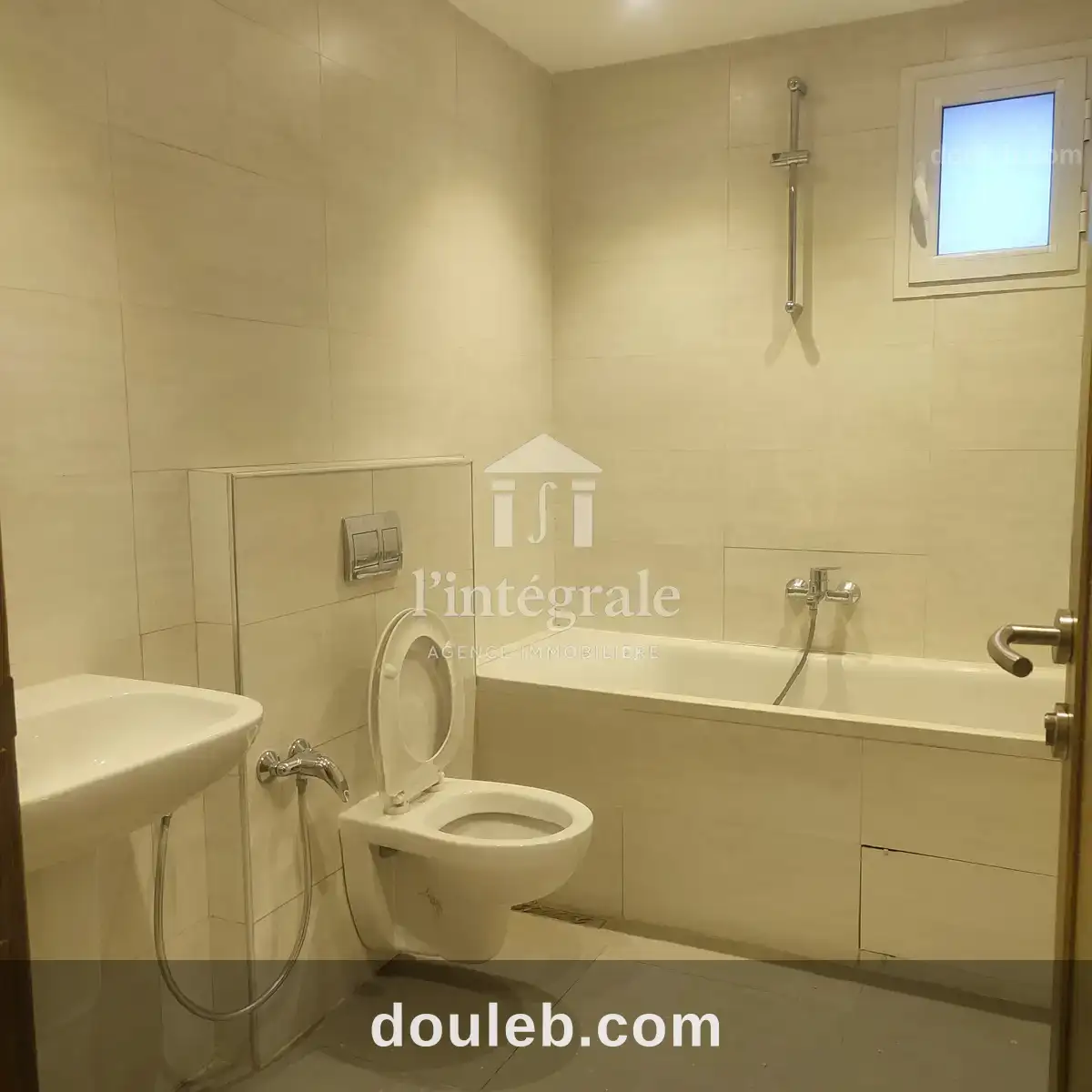 S3 tout neuf au 1er étage - Miniature 4