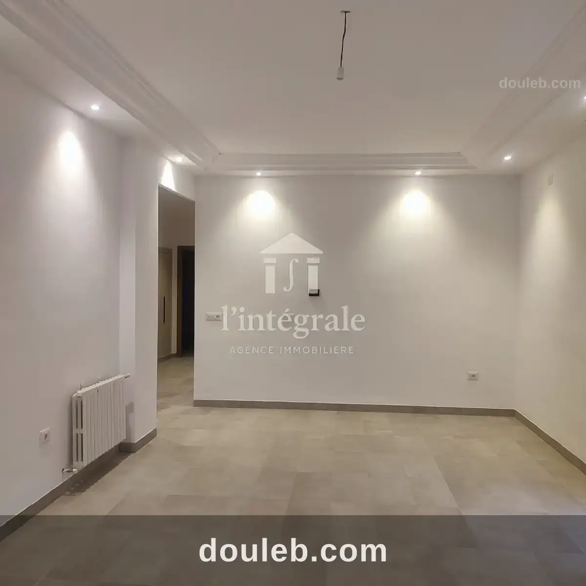 S3 tout neuf au 1er étage - Miniature 6