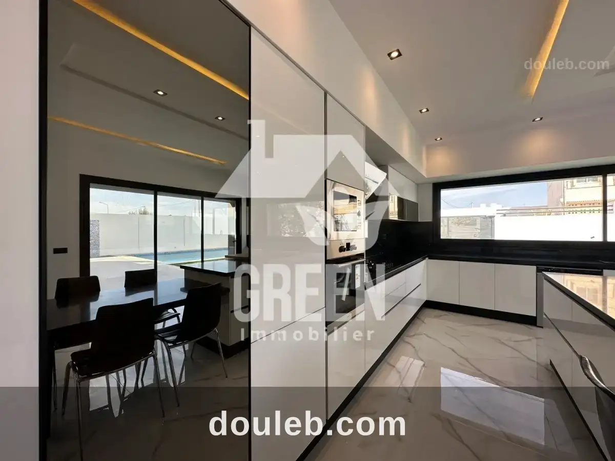 Villa versace - Miniature 5