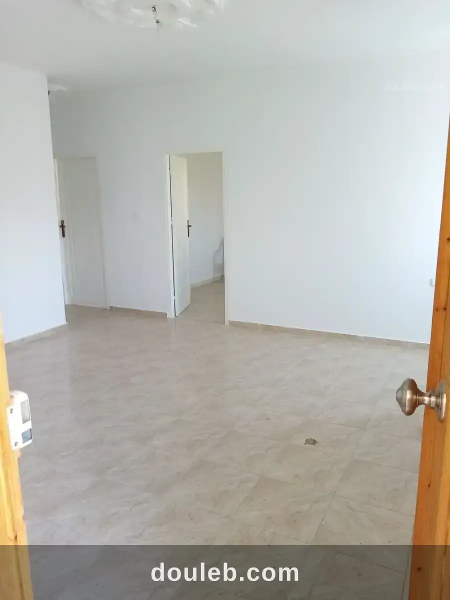 Maison s plus 1 à Tunis