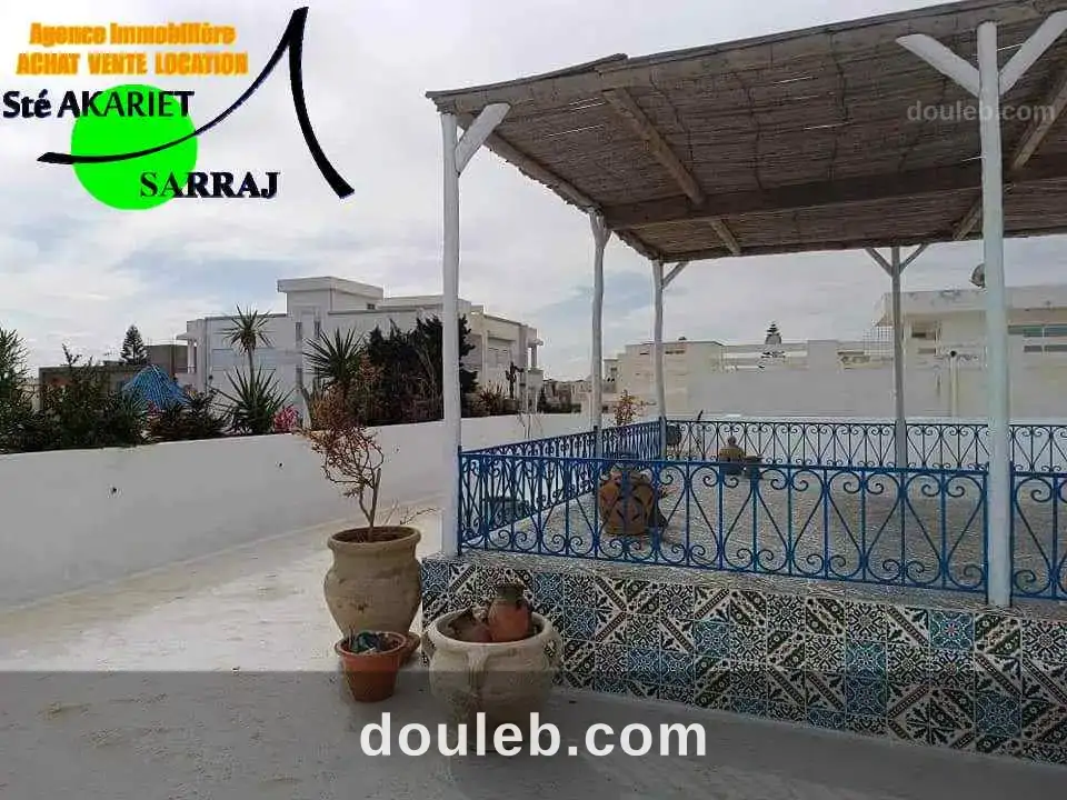 Villa avec piscine au 2ème position de la plage - Miniature 3