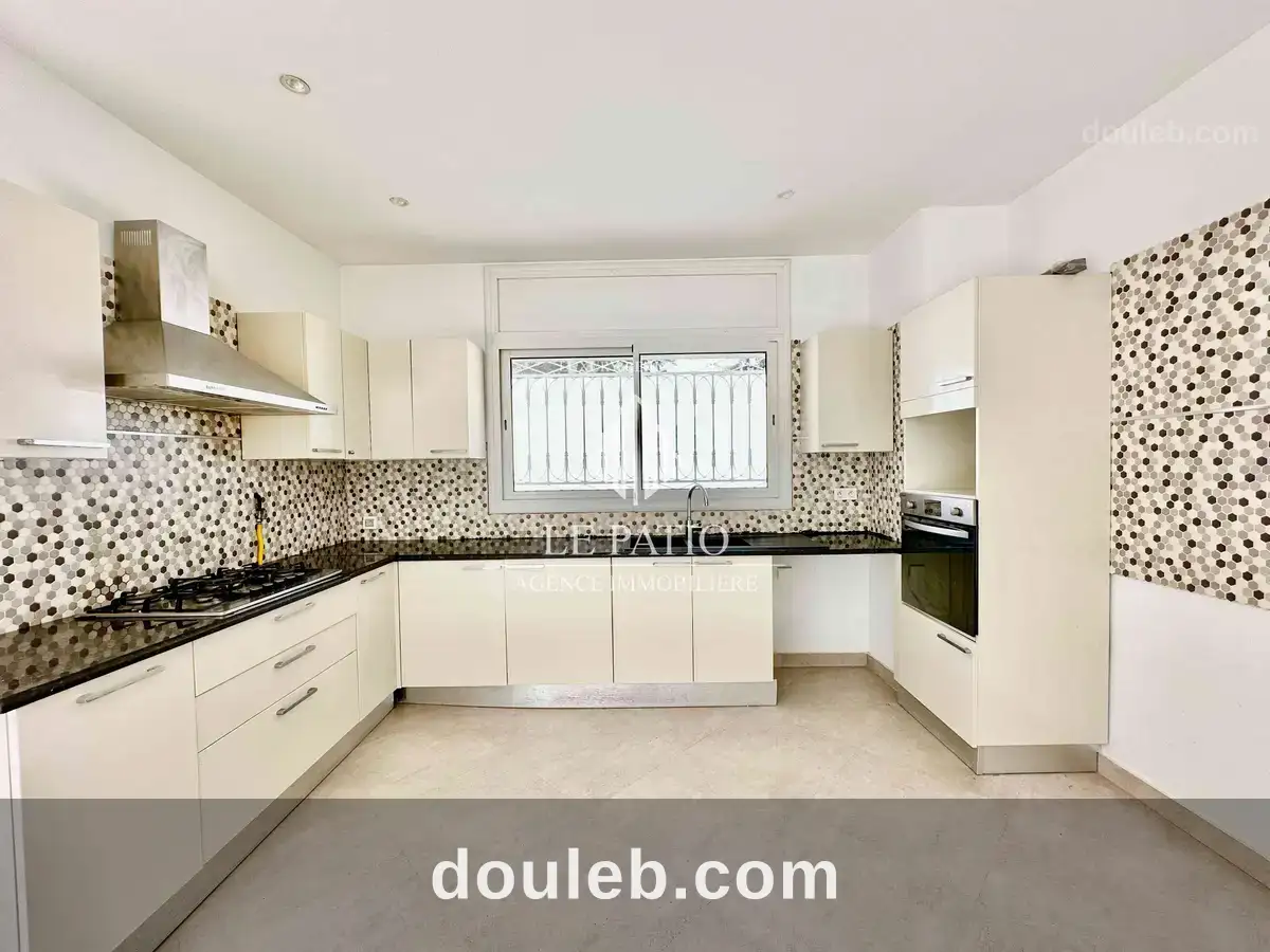 Villa s4 vue sur mer à gammarth superieur - Miniature 3