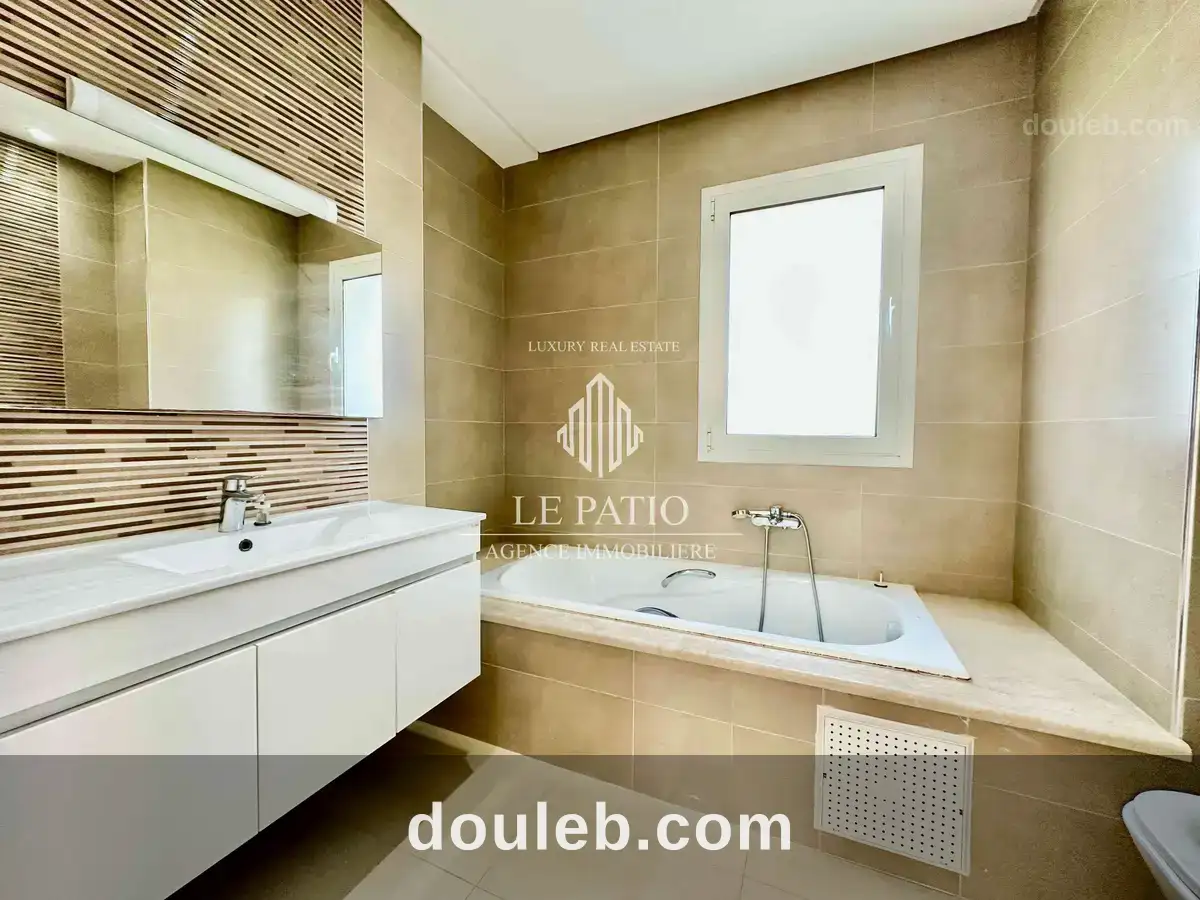 Villa s4 vue sur mer à gammarth superieur - Miniature 4