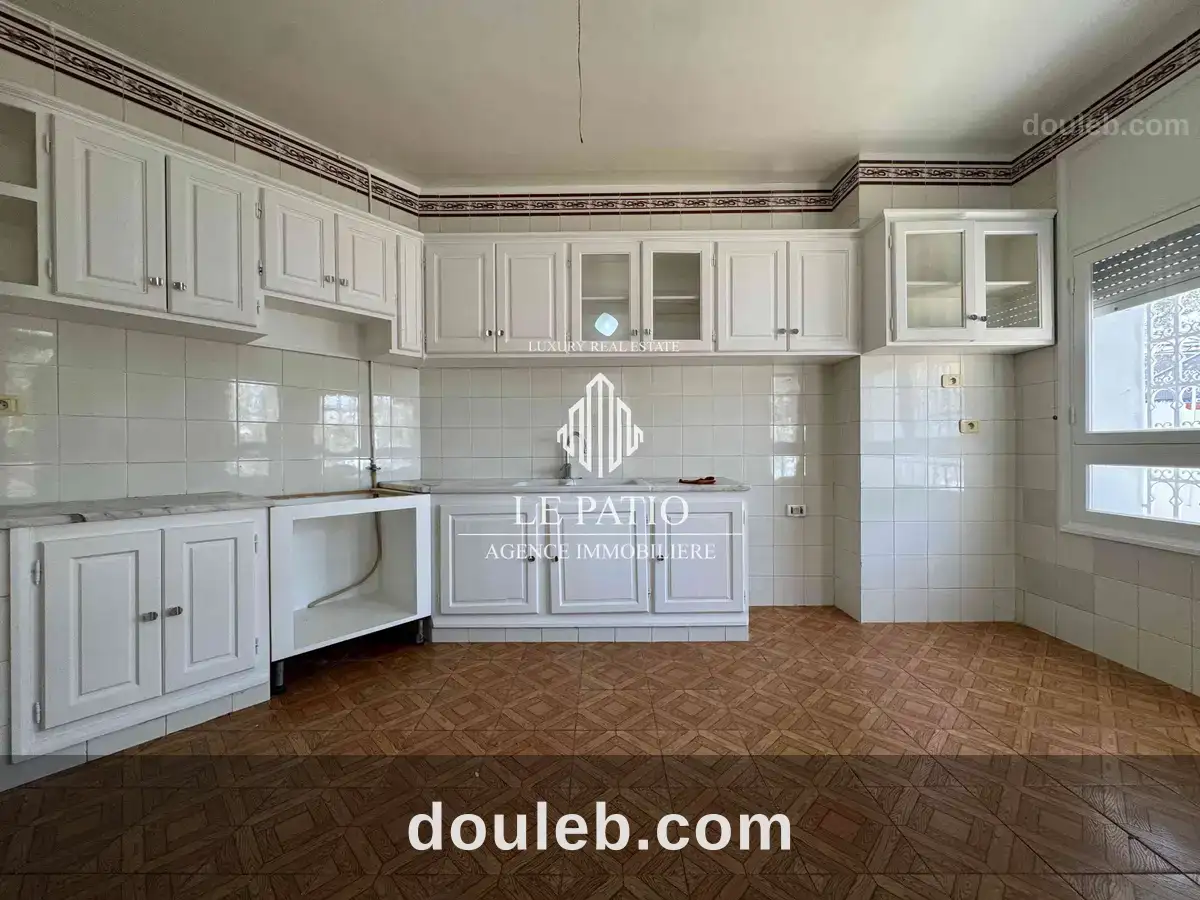 Appartement s3 avec grand jardin a la marsa - Miniature 2