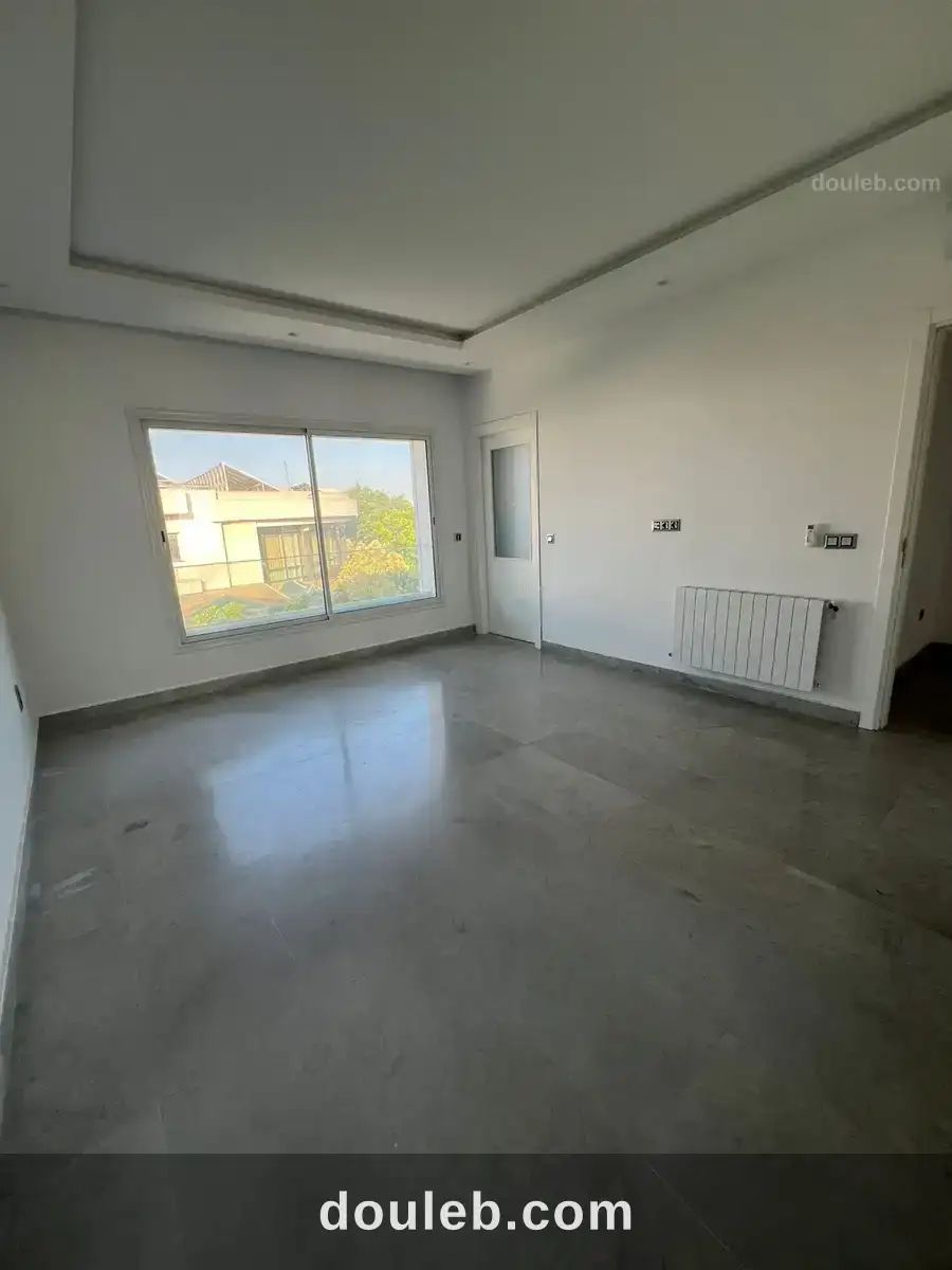 Etage de villa haut standing au lac 2 h3 - Miniature 2