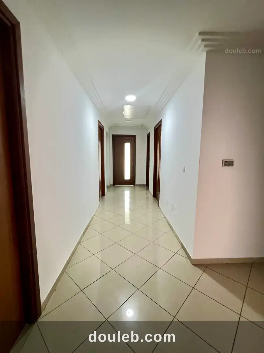 Bureau h et 5 pièces 3500 ttc - Miniature 2