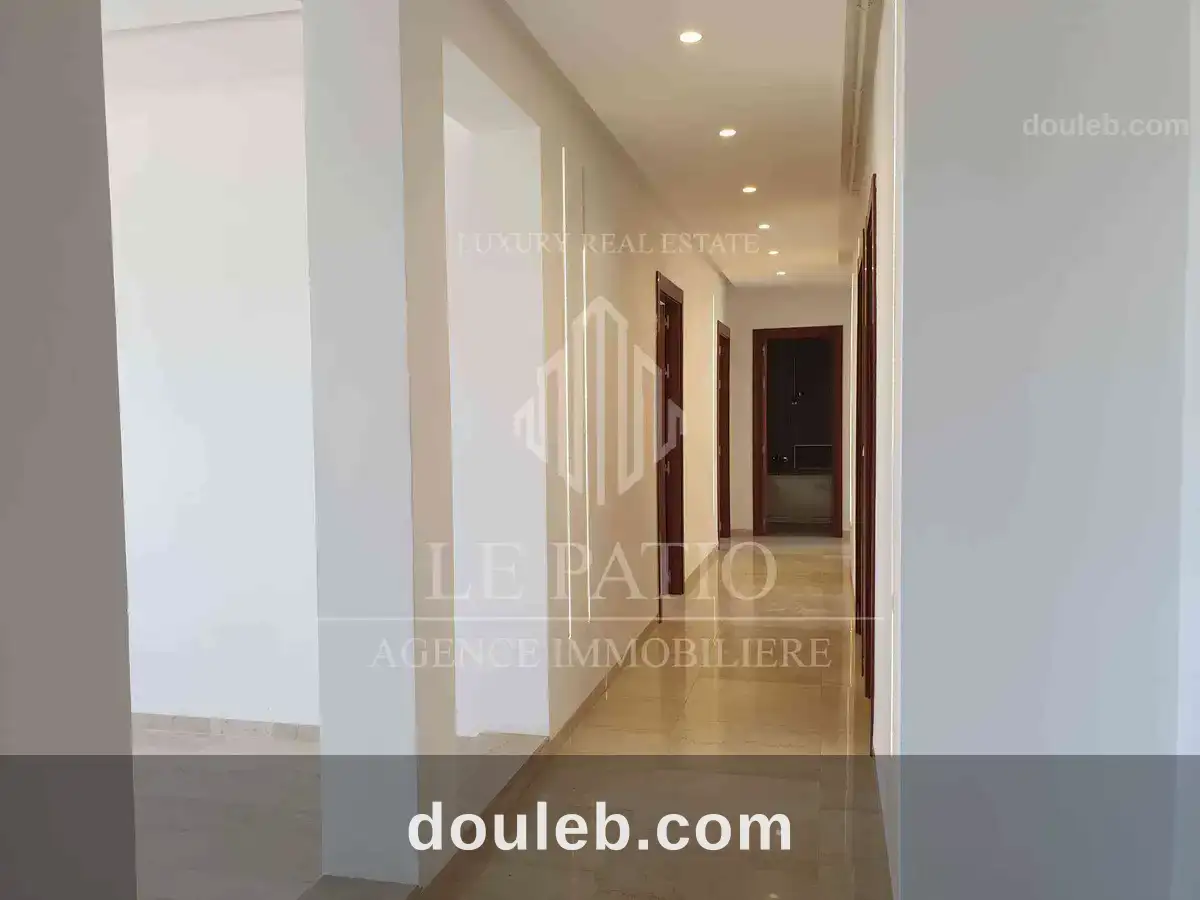 Appartement s3 neuf jdc à Tunis