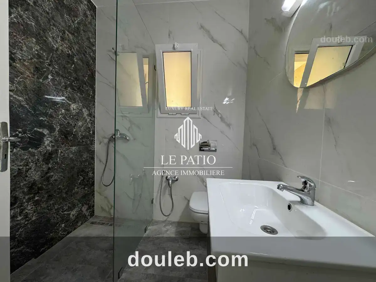 Un appartement s1 ou s2 renove a neuf - Miniature 2