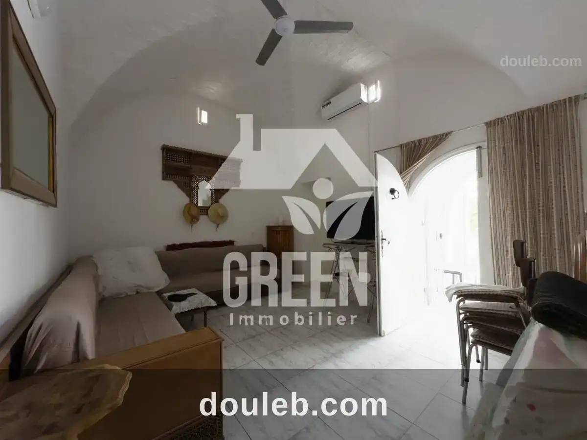 Villa diamant pied dans l'eau - Miniature 2