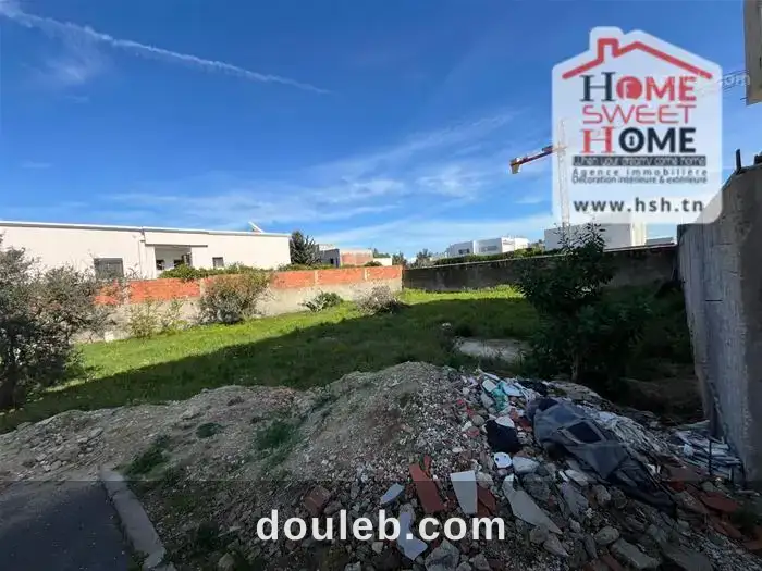 Terrain villa yani à la soukra à Tunis