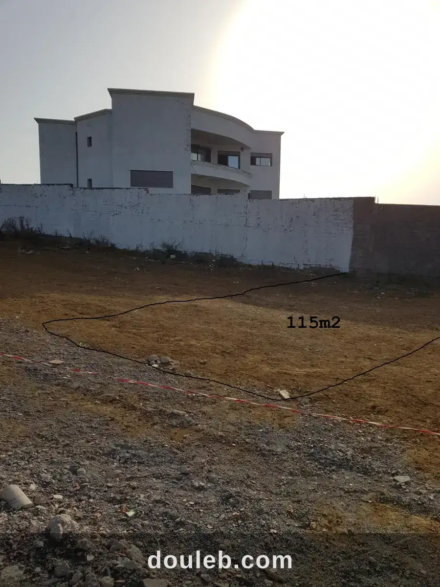 Terrain titré avec emplacement idéale - Miniature 4