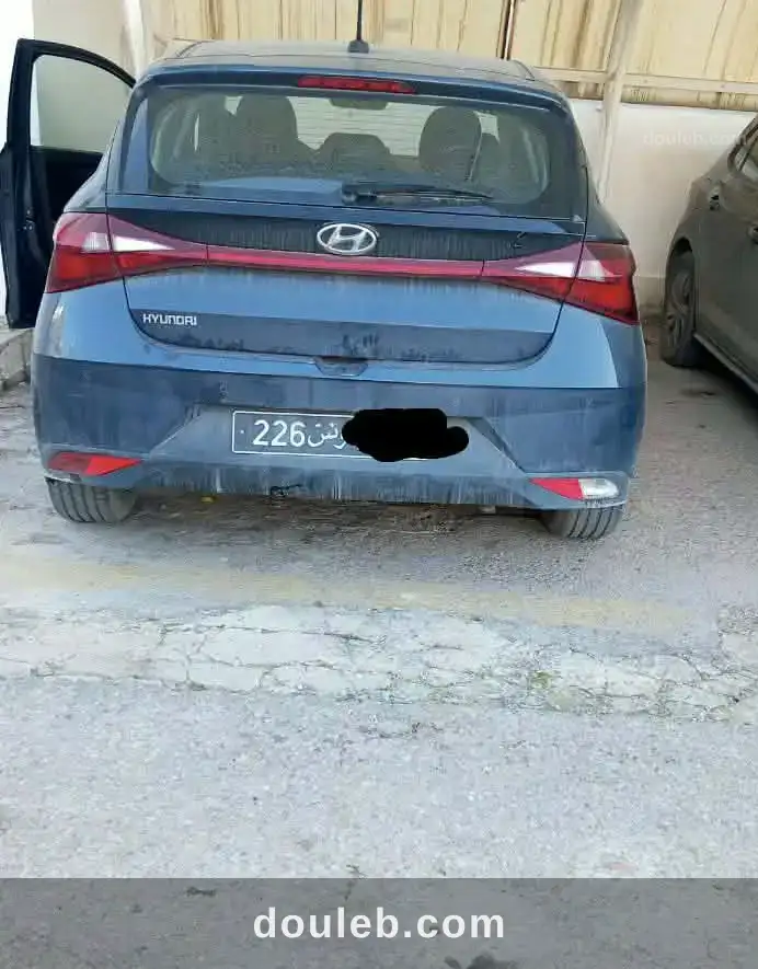 Hyundai i20 5cv essence - Miniature 3