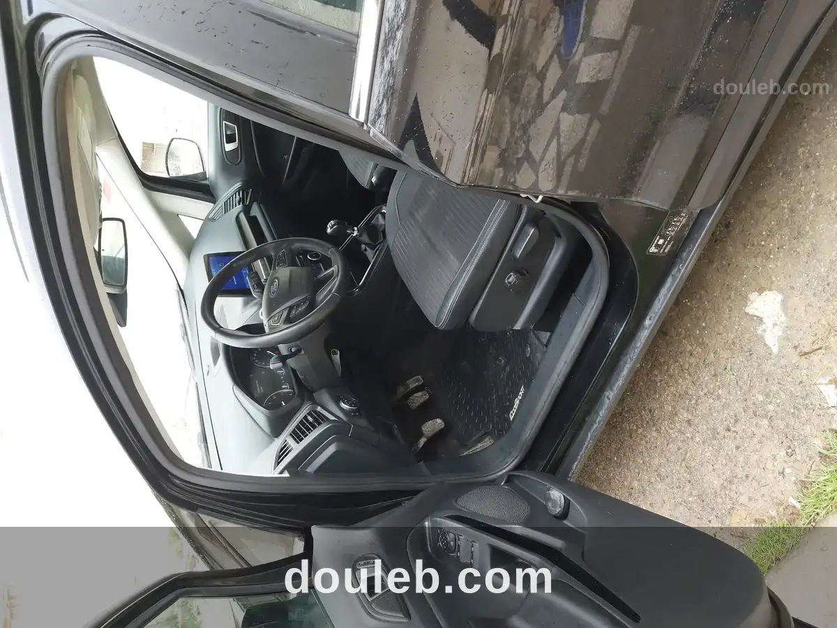 Ford ecosport comme neuve - Miniature 4