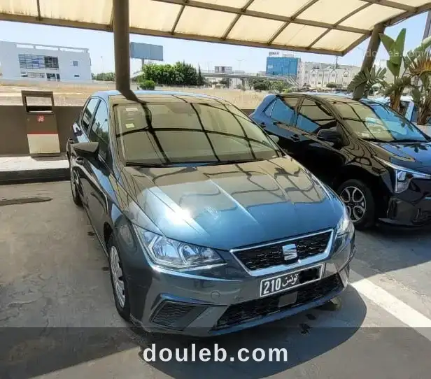 Seat ibiza en excellent état - Miniature 2